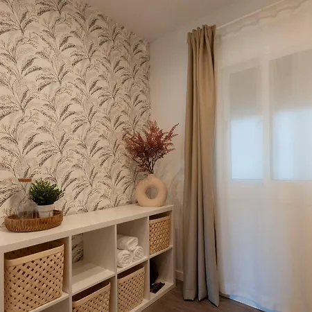 Apartment Opening Doors Poblenou
